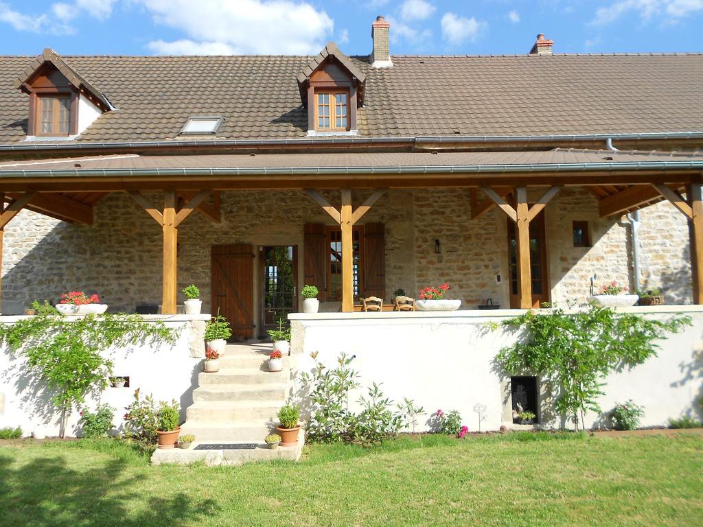 Au Coeur D'Origny Bed and Breakfast Couches Εξωτερικό φωτογραφία